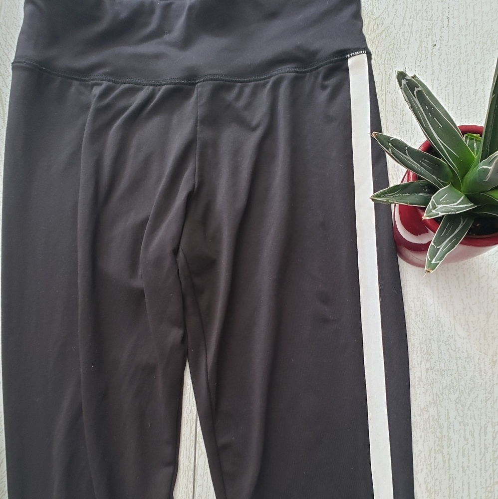 Girls black Justice leggings